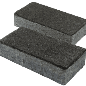 Тротуарна плитка Цегла чорний колір на сірому цементі висота 6см